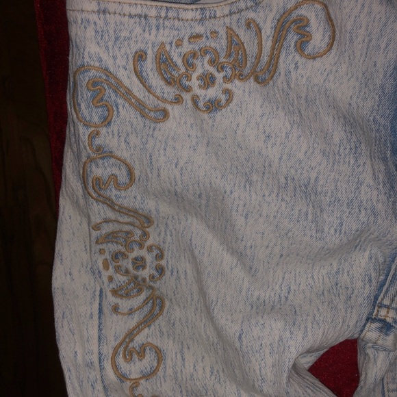 Anti-Basic Daily Jeans - Picture 2 of 5